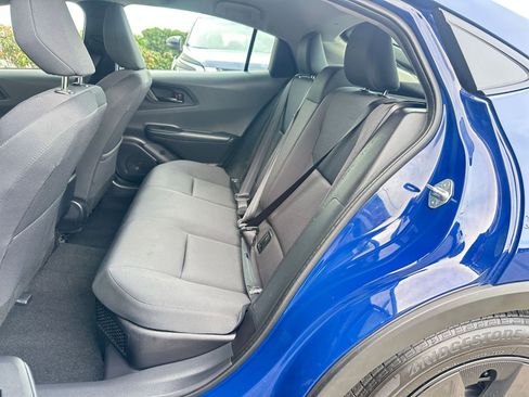 Used 2025 Toyota Prius LE image 37