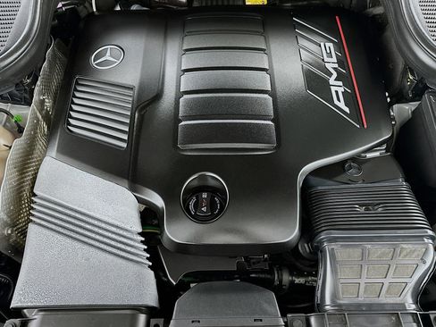 Used 2024 Mercedes-Benz GLE 53 AMG 4MATIC image 32