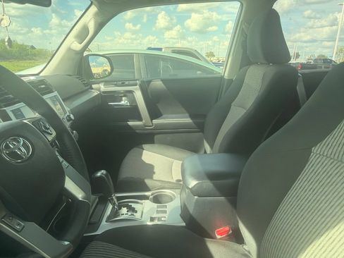 Used 2023 Toyota 4Runner SR5 AWD/4WD image 3