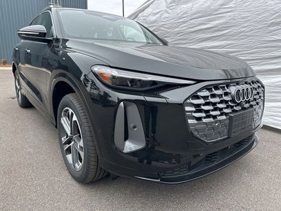 New 2025 Audi Q5 2.0T Premium Plus