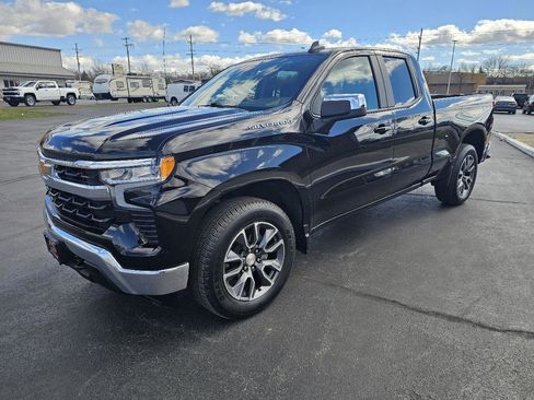 Used 2024 Chevrolet Silverado 1500 LT image 7