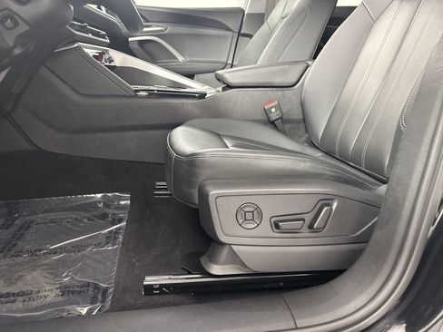 Used 2025 Audi Q5 Premium Plus w/ Premium Plus AWD/4WD image 21