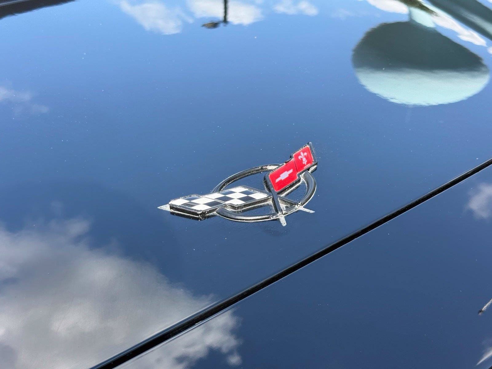 Used 1999 Chevrolet Corvette Convertible RWD image 10