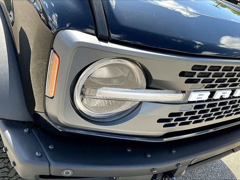 Used 2024 Ford Bronco Badlands image 33