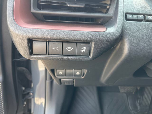 Used 2023 Toyota Prius Prime FWD image 28