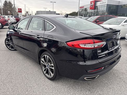 Used 2019 Ford Fusion Titanium image 7