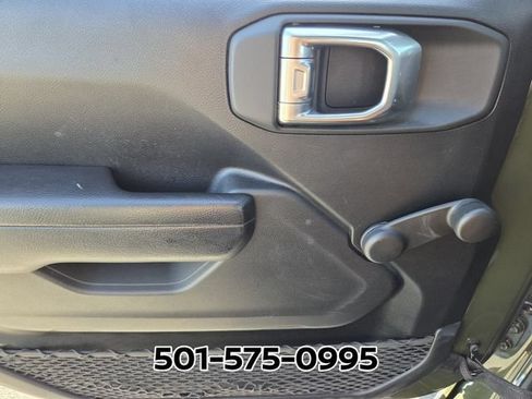 Used 2023 Jeep Gladiator Sport AWD/4WD image 35