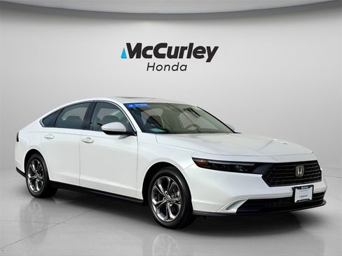 Certified 2024 Honda Accord EX image 1