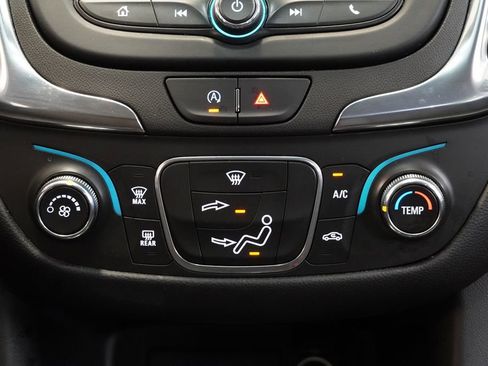 Used 2023 Chevrolet Equinox LT FWD image 21