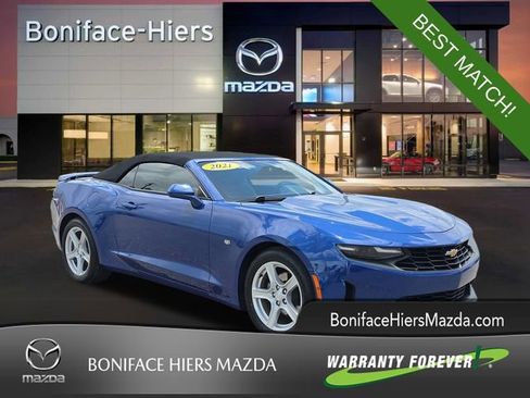 Used 2021 Chevrolet Camaro LT RWD image 1