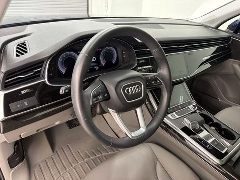 Used 2022 Audi Q7 3.0T Premium Plus AWD/4WD image 4