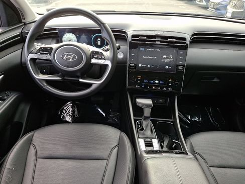Certified 2023 Hyundai Tucson SEL w/ Convenience Package AWD/4WD image 12