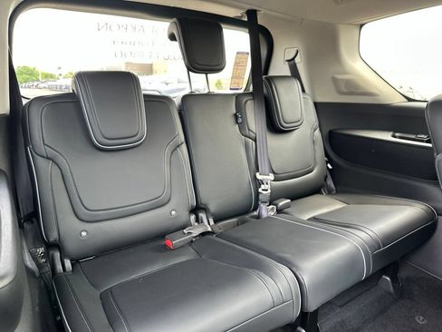 Certified 2026 INFINITI QX80 Luxe w/ Exterior Package AWD/4WD image 33