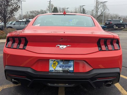 New 2026 Ford Mustang Coupe image 4