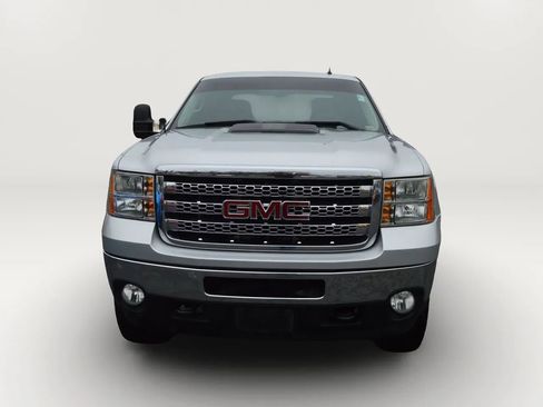 Used 2014 GMC Sierra 2500 SLT w/ SLT Convenience Package image 2