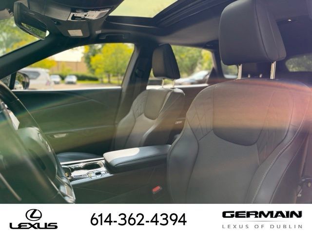 Used 2024 Lexus RX 350 Premium w/ Accessory Package (Z1) AWD/4WD image 12