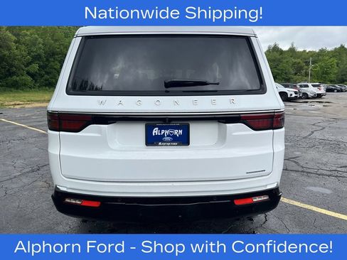 Used 2024 Jeep Wagoneer L Series II w/ Flexible Seating Group AWD/4WD image 40