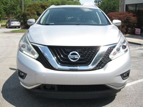 Used 2016 Nissan Murano Platinum w/ Platinum Technology Package FWD image 2