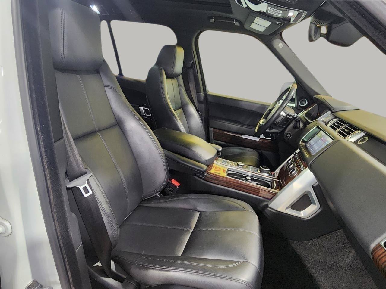 Used 2017 Land Rover Range Rover AWD/4WD image 10