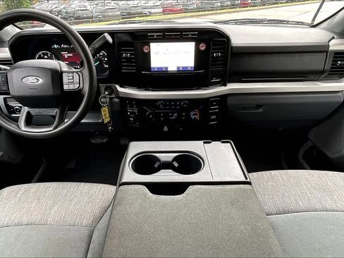 Used 2024 Ford F250 XLT image 14