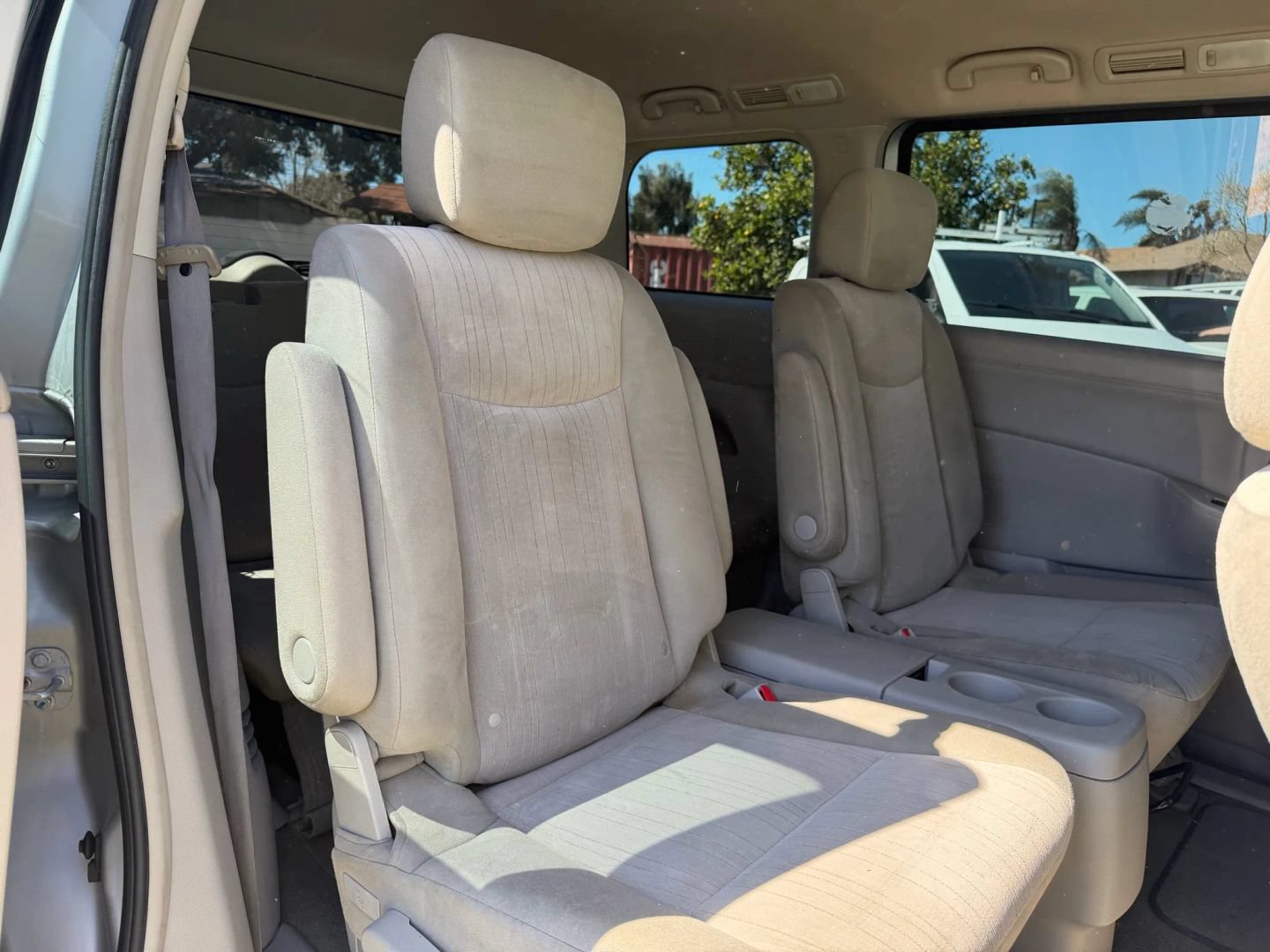 Used 2013 Nissan Quest S FWD image 12