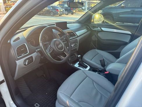 Used 2018 Audi Q3 2.0T Premium image 2