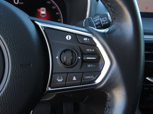 Certified 2023 Acura MDX FWD w/ Technology Package image 29