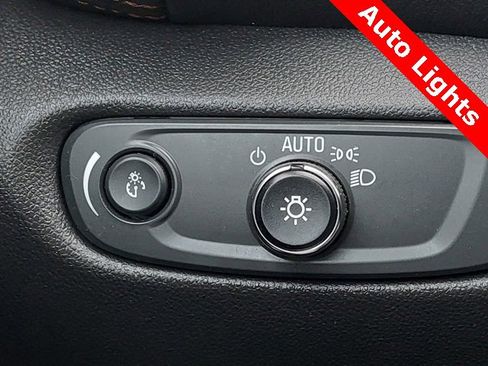 Used 2023 Chevrolet Blazer Premier w/ Driver Confidence II Package image 27