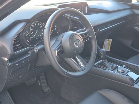 Certified 2025 MAZDA MAZDA3 s Sport image 5