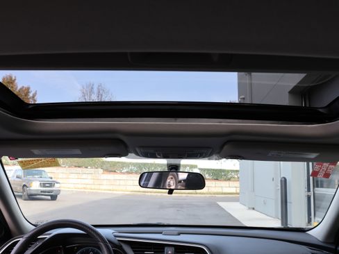 Used 2018 Honda Civic EX image 29