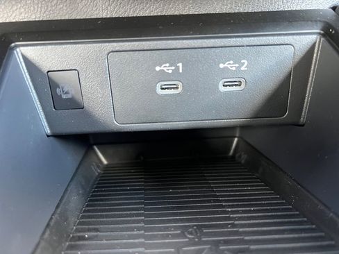 New 2026 Nissan Kicks SV image 25