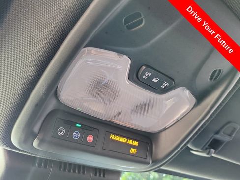 Used 2023 Chevrolet Colorado Trail Boss w/ Advanced Trailering Package AWD/4WD image 13