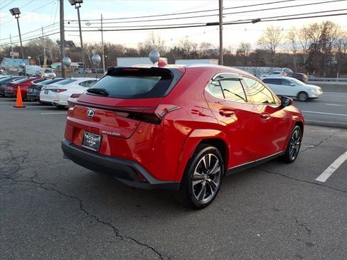Used 2023 Lexus UX 250h AWD w/ Premium Package image 6