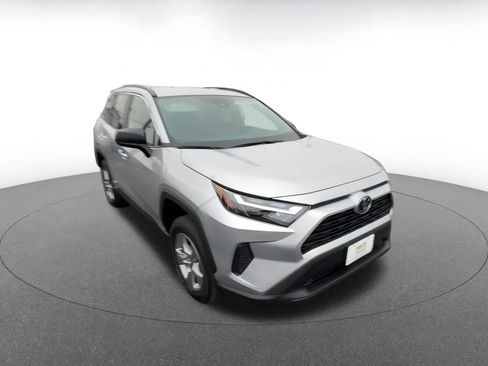 Used 2025 Toyota RAV4 LE image 3