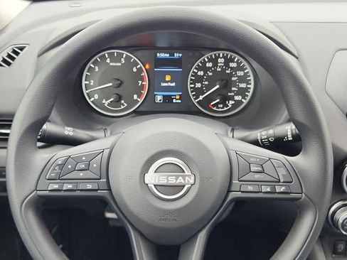 Used 2025 Nissan Sentra S FWD image 15