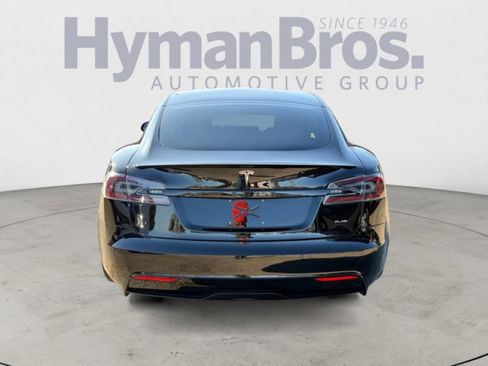 Used 2021 Tesla Model S Plaid image 4