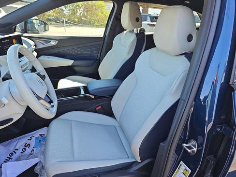Used 2023 Volkswagen ID.4 S RWD image 16