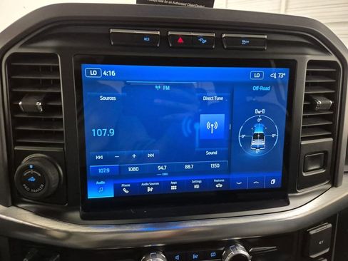 Used 2022 Ford F150 Lariat w/ Trailer Tow Package image 13