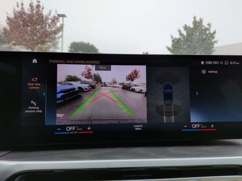 Certified 2023 BMW 330i Sedan w/ Premium Package image 25