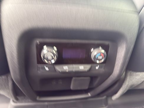 New 2026 Chevrolet Traverse RS image 20