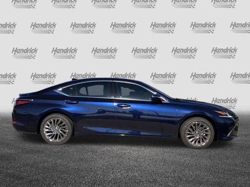 Used 2025 Lexus ES 350 Ultra Luxury image 11