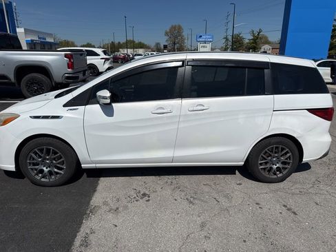 Used 2015 MAZDA MAZDA5 Sport image 2