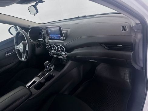 Used 2024 Nissan Sentra SV image 27