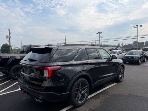 Used 2026 Ford Explorer ST w/ Sun And Sound Package AWD/4WD image 6