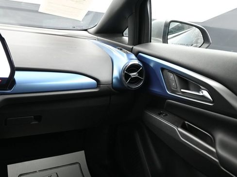 Used 2024 Chevrolet Equinox EV LT FWD image 21