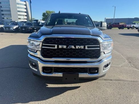 Used 2024 RAM 2500 Big Horn w/ Heated Seats & Wheel Group AWD/4WD image 5