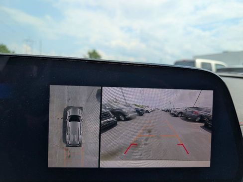 Used 2024 Chevrolet Traverse RS w/ LPO, Floor Liner Package AWD/4WD image 16