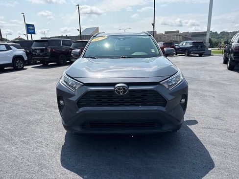Used 2020 Toyota RAV4 XLE w/ Convenience Package AWD/4WD image 8