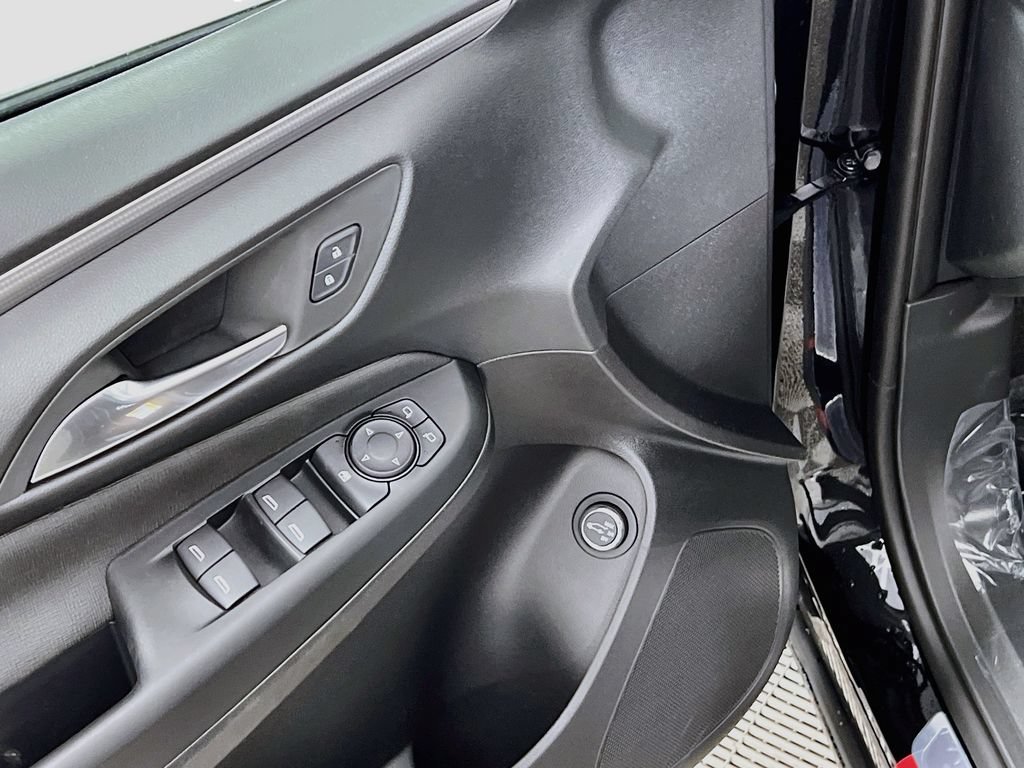 New 2026 Buick Envista Sport Touring FWD image 15