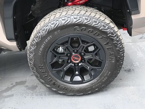 Certified 2025 Toyota Tacoma TRD Pro image 42